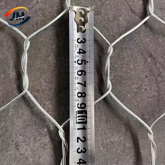 Panier de gabions galvanisé/construction de mur de gabions/prix de mur de soutènement de gabions filet de cage en pierre galvanisé